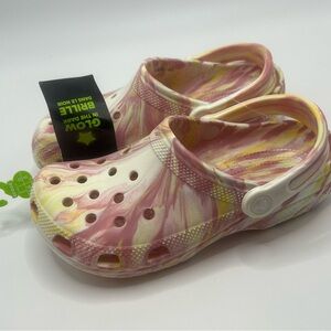 Crocs Kids Classic Glow In The Dark Marbled Clogs Pink Yellow White Tie Dyed